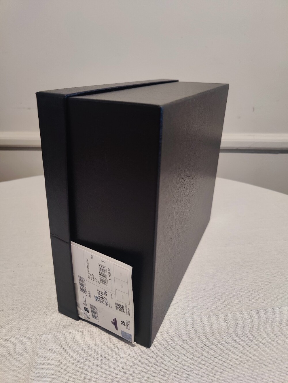 CHANEL Empty Gift Shoe Box - Picture 4 of 10